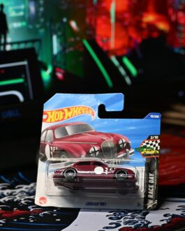 Hot Wheels Jaguar MK1 (Imported Short Card)