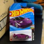 Hot Wheels Bugatti EB110 (Purple)